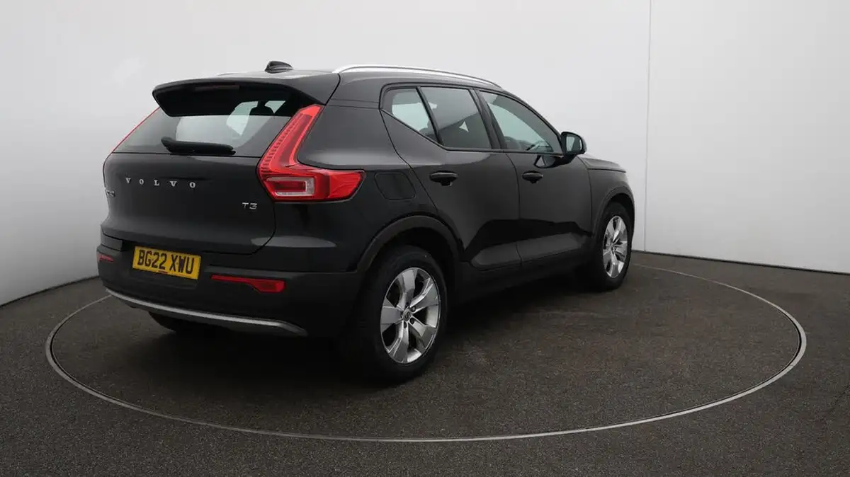 2021-volvo-xc40-15-t3-momentum-163bhp-big-50