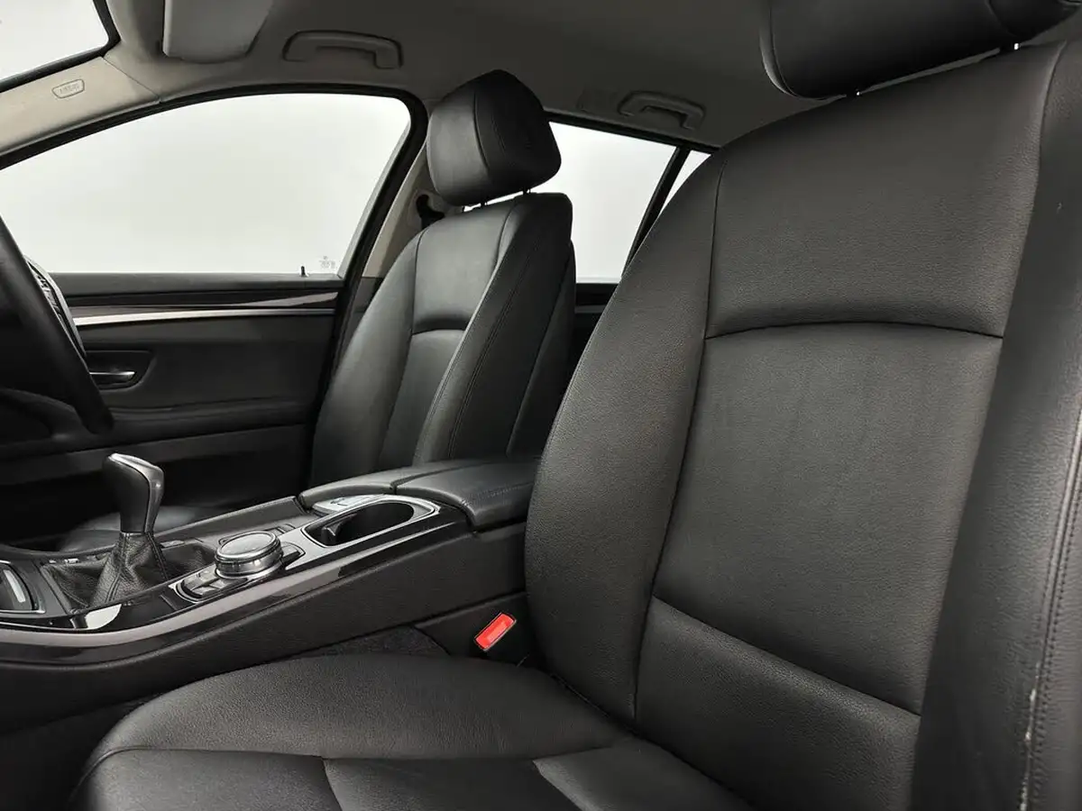 2014-bmw-5-series-20td-520d-se-touring-big-32