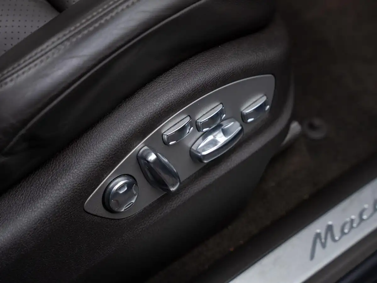 2020-porsche-macan-30-v6-s-big-7