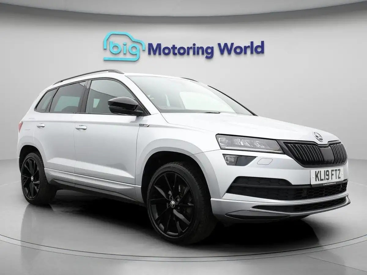 2019-skoda-karoq-20-tsi-sportline-big-0