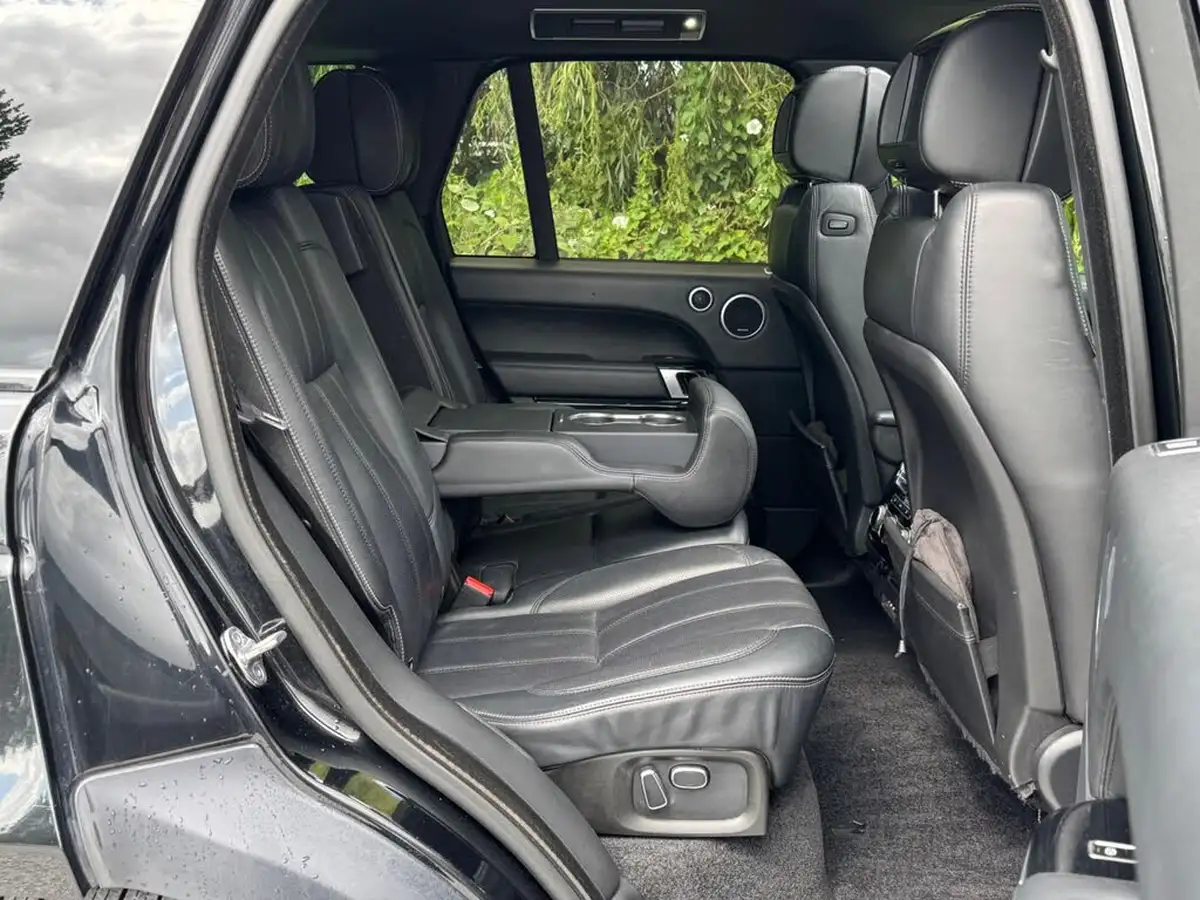 2013-land-rover-range-rover-44-sdv8-autobiography-big-17