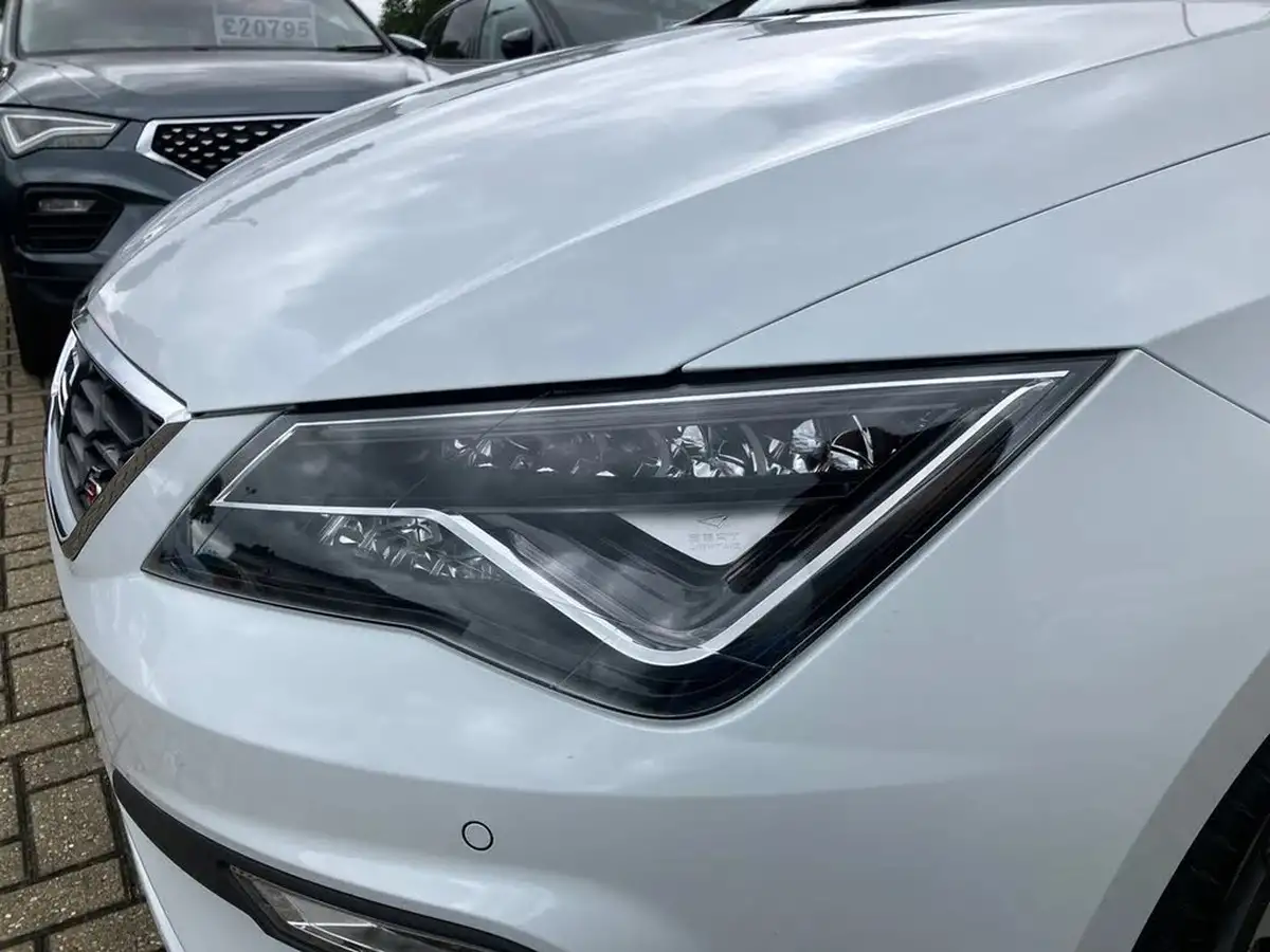 2020-seat-leon-15-tsi-evo-fr-150ps-hatchback-dsg-big-14
