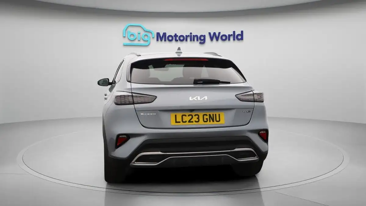 2023-kia-xceed-15-t-gdi-gt-line-158bhp-big-6