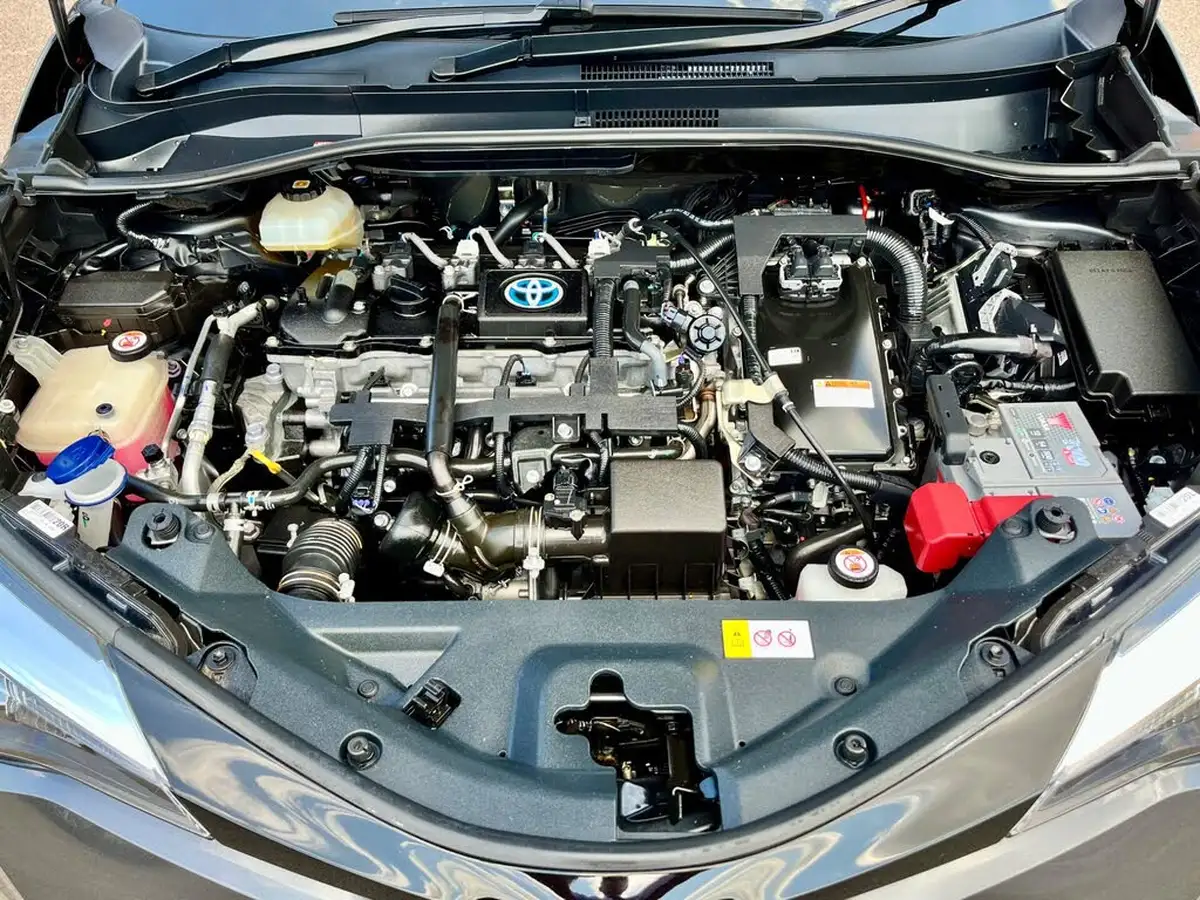 2021-toyota-c-hr-18-vvt-i-icon-big-6