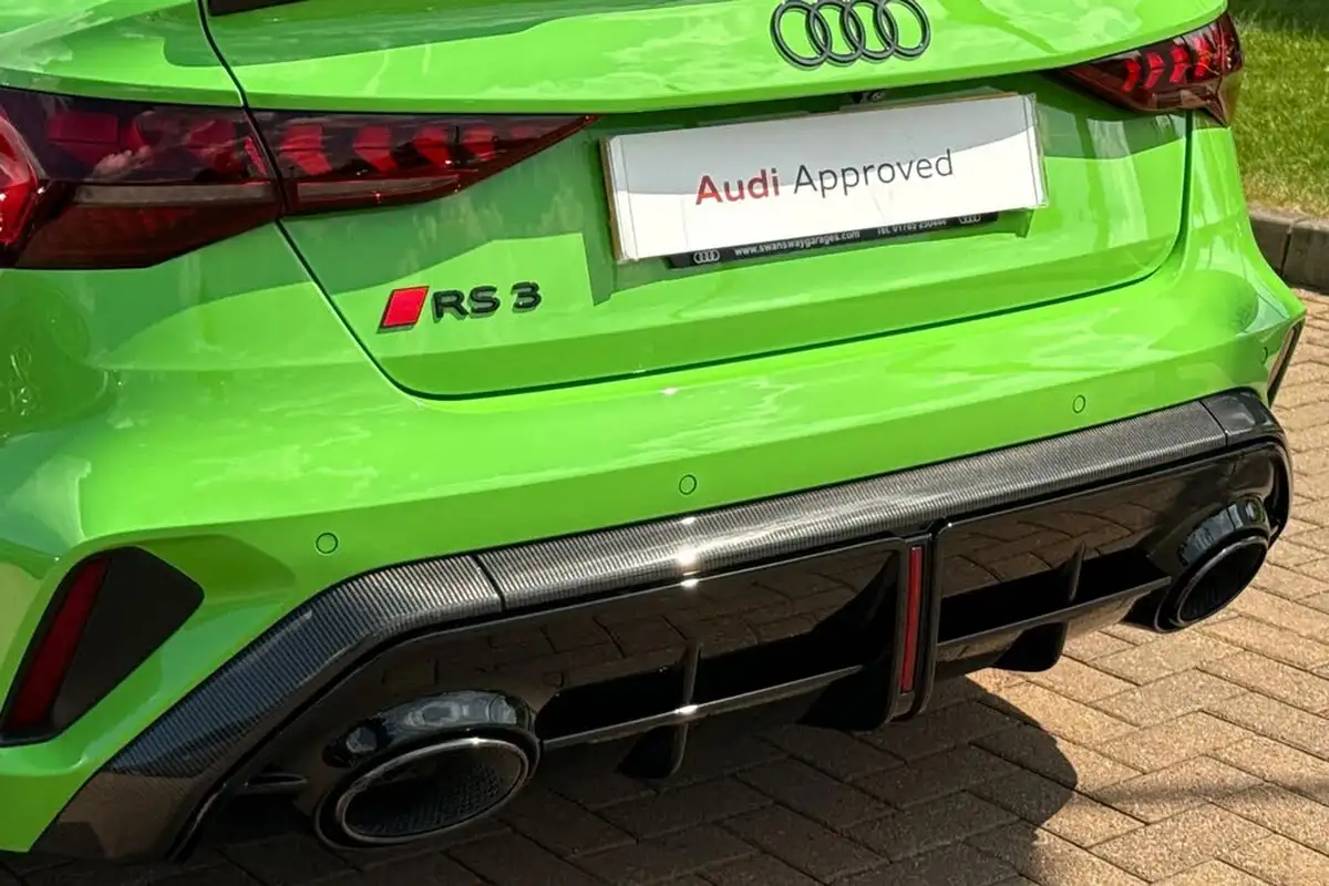 2025-audi-rs3-25-tfsi-carbon-vorsprung-saloon-4d-big-38