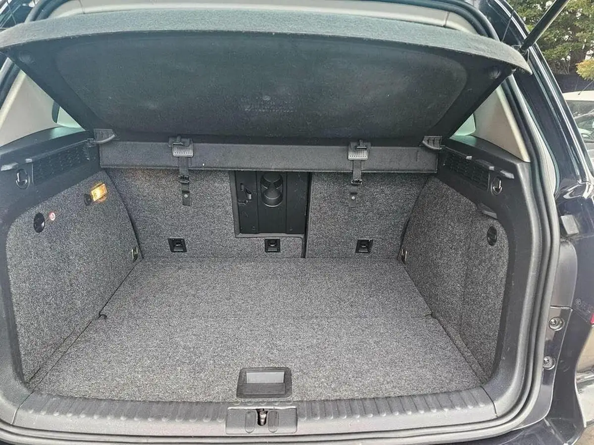 2015-volkswagen-tiguan-20tdi-match-150ps-4wd-bmt-dsg-big-17