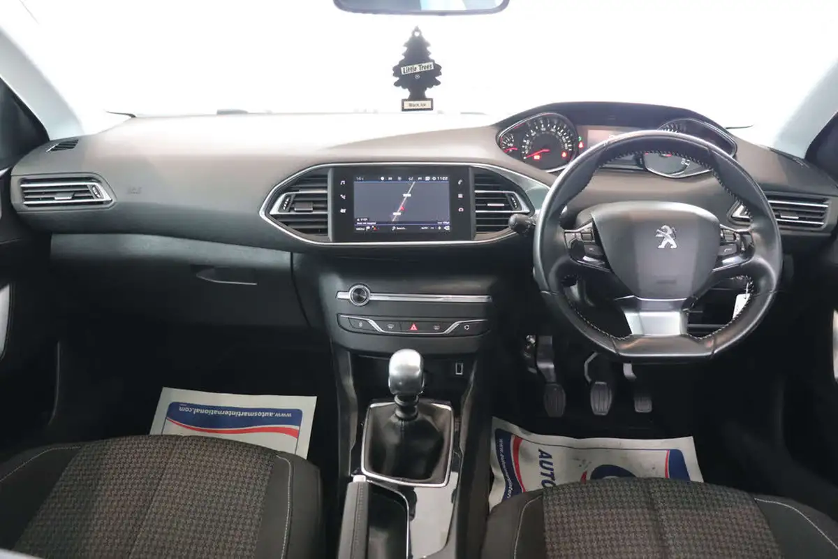 2018-peugeot-308-sw-15-bluehdi-active-15-bluehdi-130bhp-big-2