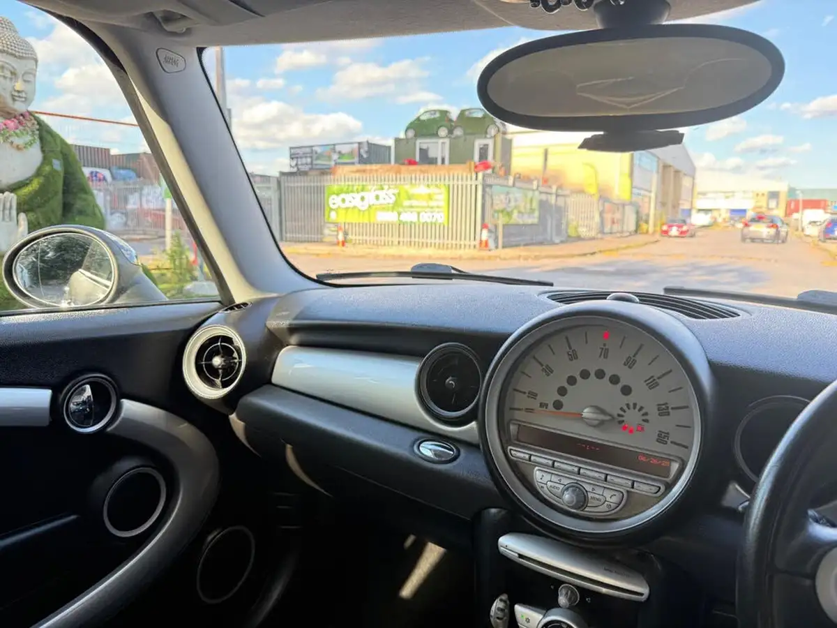 2008-mini-cooper-16-cooper-s-175bhp-hatchback-3d-big-47