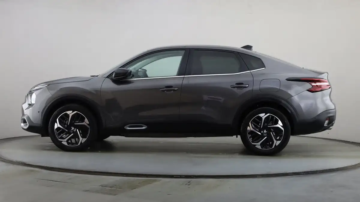 2024-citroen-c4-x-12-puretech-max-130ps-ss-eat8-big-13