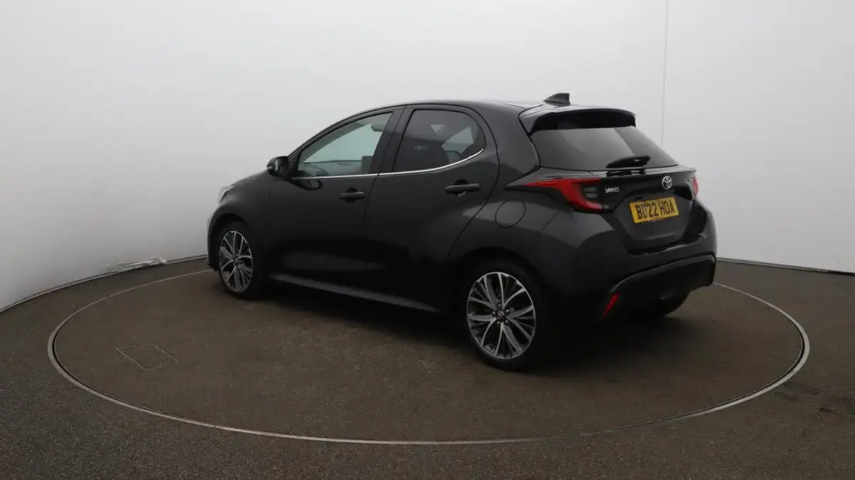 2022-toyota-yaris-15-vvt-i-excel-big-63