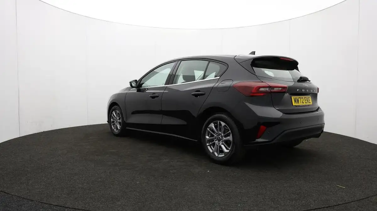 2023-ford-focus-10t-titanium-125ps-hatchback-big-77