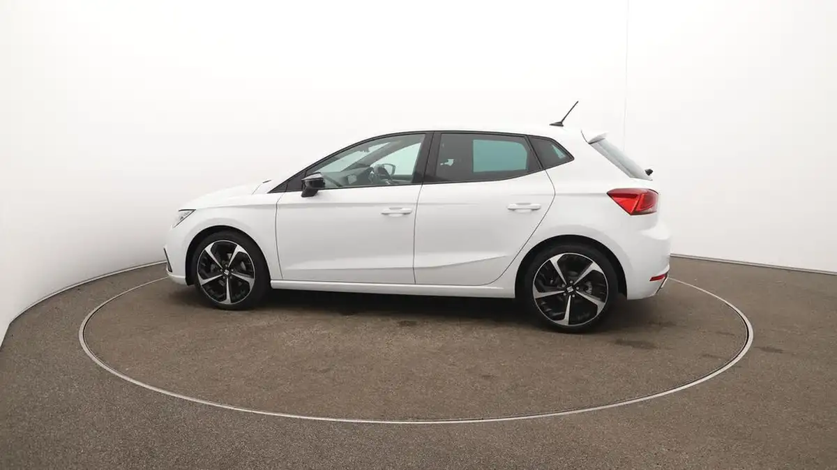 2022-seat-ibiza-10-tsi-fr-sport-110ps-big-57