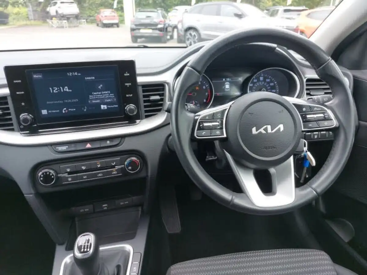 2022-kia-xceed-10-t-gdi-2-big-6