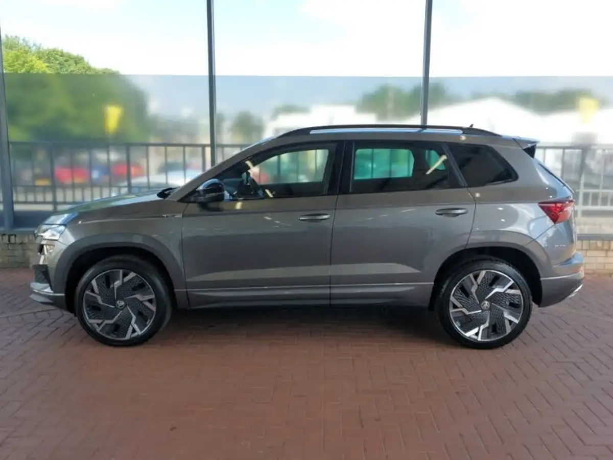 2024-skoda-karoq-20tdi-sportline-4x4-dsg-big-3