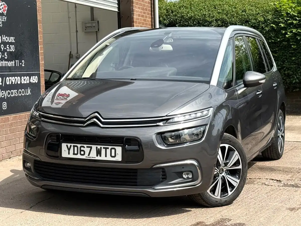 2017-citroen-grand-c4-picasso-16bluehdi-flair-big-6