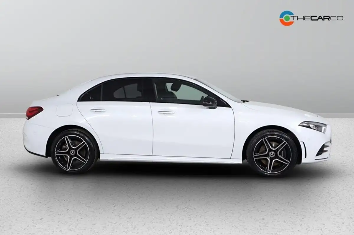 2022-mercedes-benz-a-class-13-a250e-amg-line-premium-saloon-4d-big-9