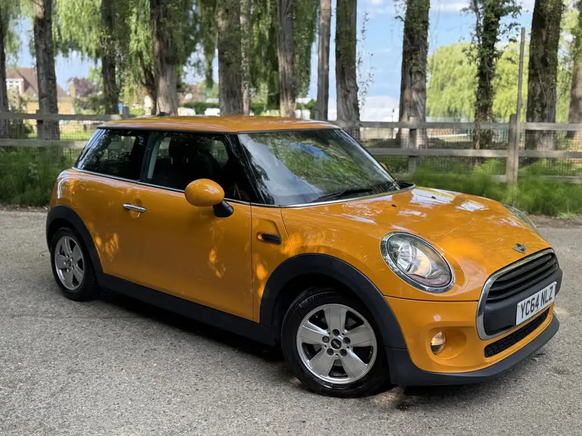 2014-mini-cooper-12-one-media-xlss-3d-big-9