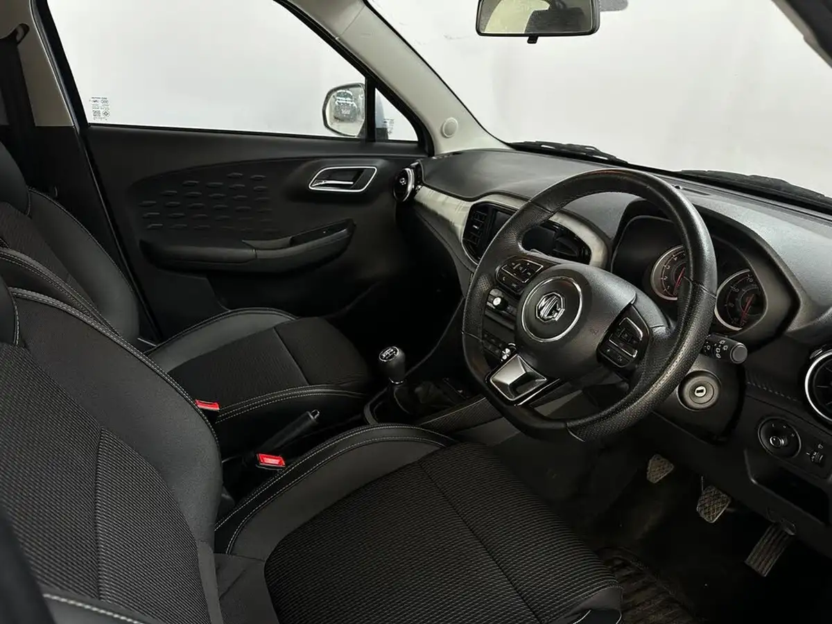 2023-mg-mg3-15-vti-tech-exclusive-nav-big-10