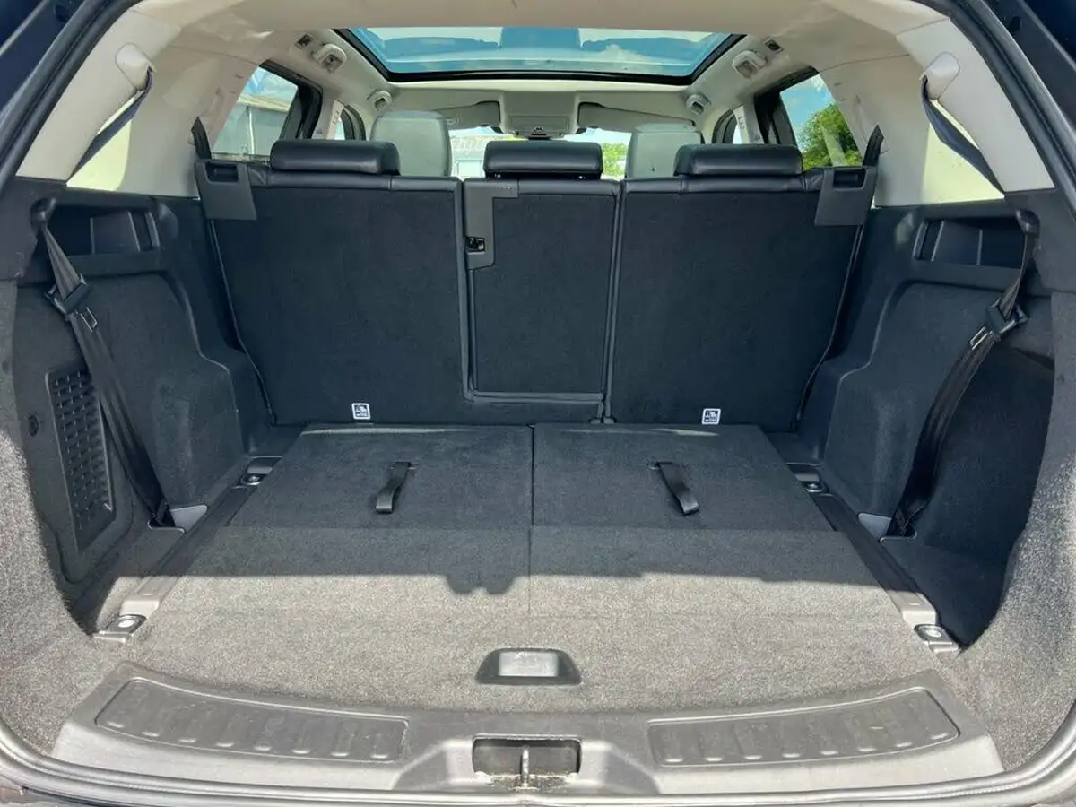 2019-land-rover-discovery-sport-20-si4-hse-big-37