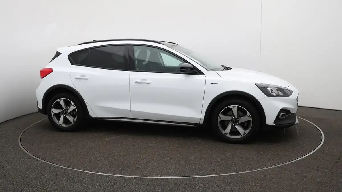 2019-ford-focus-10t-active-hatchback-big-46
