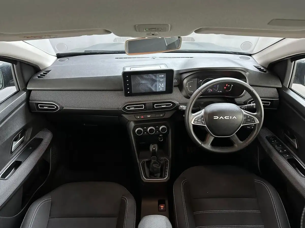 2024-dacia-jogger-16-tce-expression-big-10