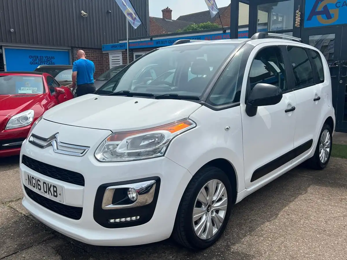 2016-citroen-c3-picasso-16bluehdi-edition-big-46