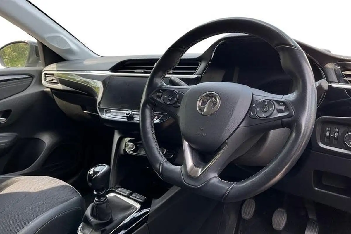 2020-vauxhall-corsa-12-turbo-elite-nav-premium-big-8