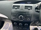 2013-mazda-mazda3-16-tamura-small-27