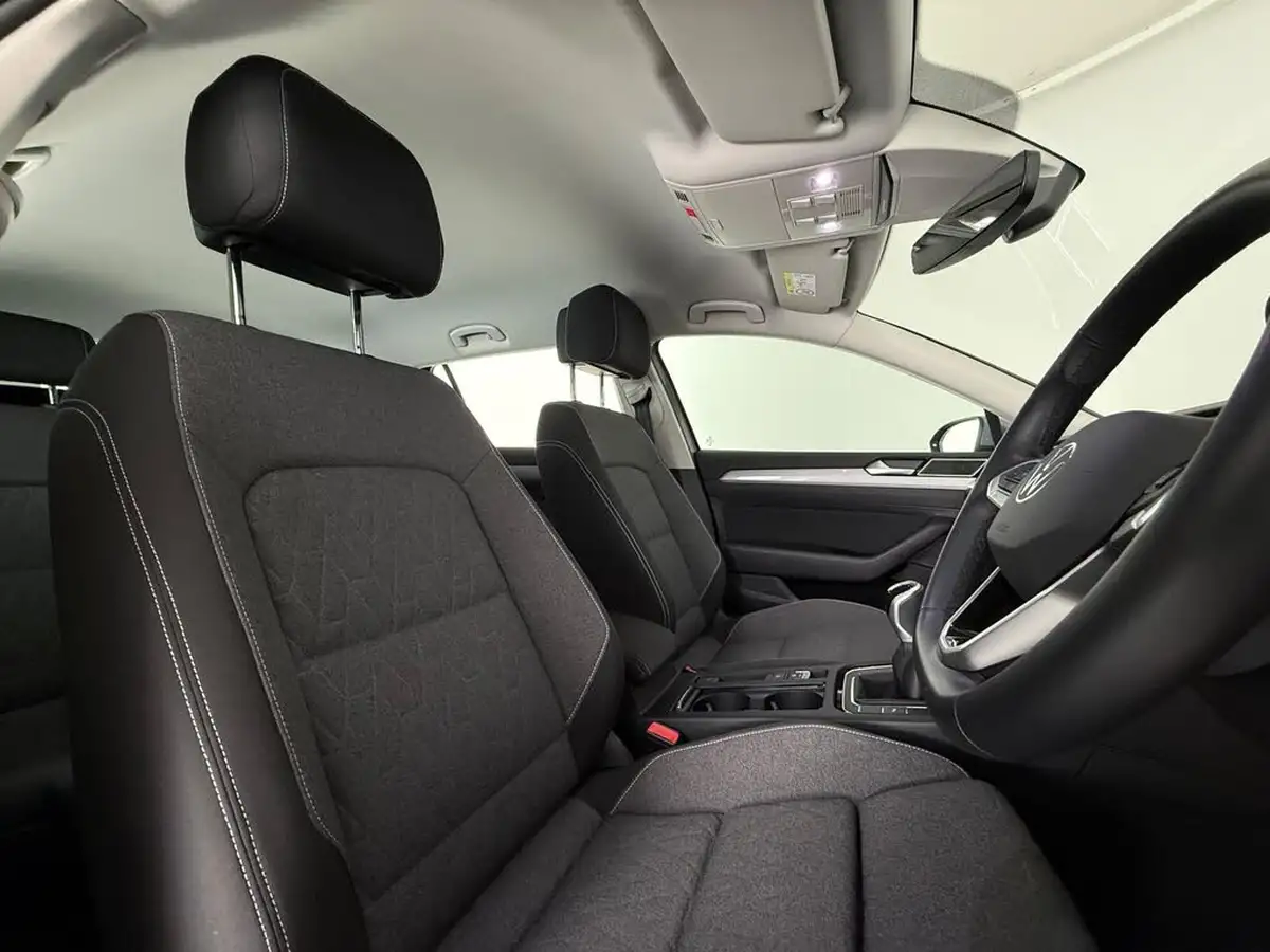 2023-volkswagen-passat-15-tsi-se-nav-big-13