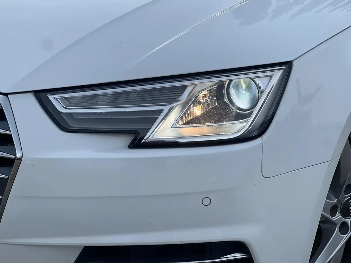 2017-audi-a4-14-tfsi-sport-big-4