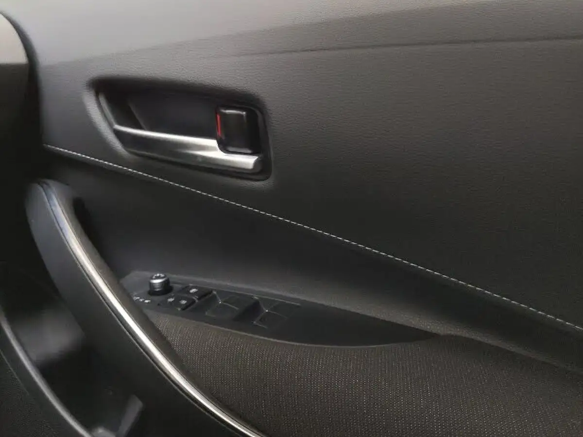 2023-suzuki-swace-18-motion-big-15