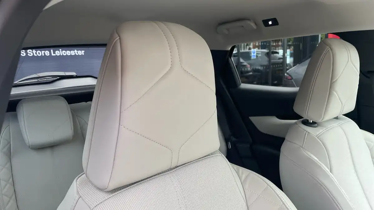 2019-ds-ds-3-crossback-12-puretech-prestige-130ps-eat8-big-30