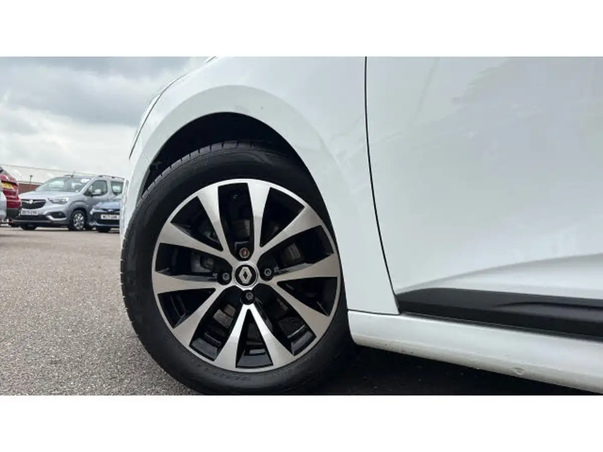 2023-renault-clio-10-tce-evolution-big-35