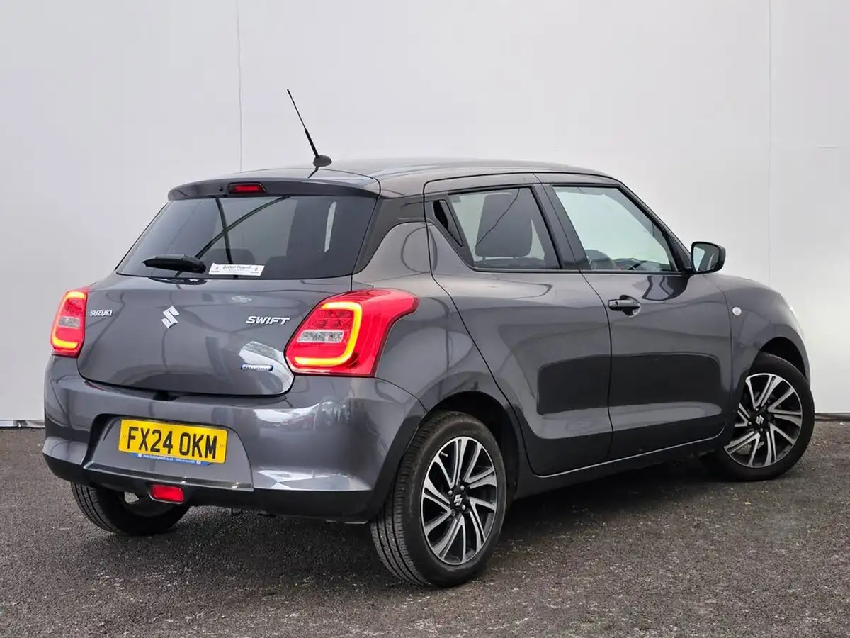 2024-suzuki-swift-12-dualjet-sz-l-big-7
