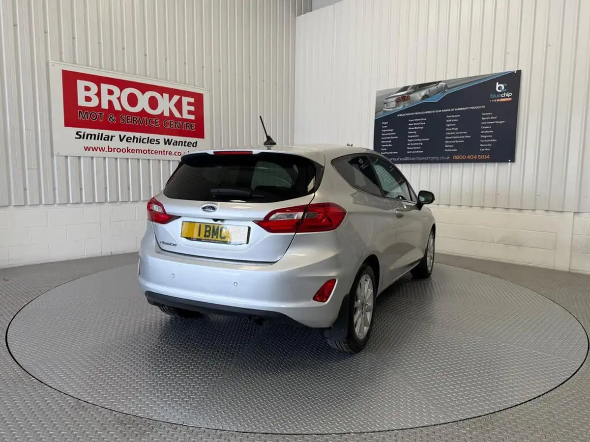 2018-ford-fiesta-10t-titanium-100ps-3d-auto-big-5