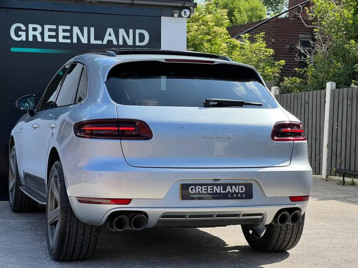 2015-porsche-macan-30td-s-big-25