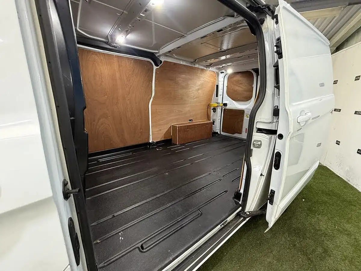 2020-ford-transit-custom-20tdci-300-l1h1-limited-130pseu6dt-panel-van-big-32