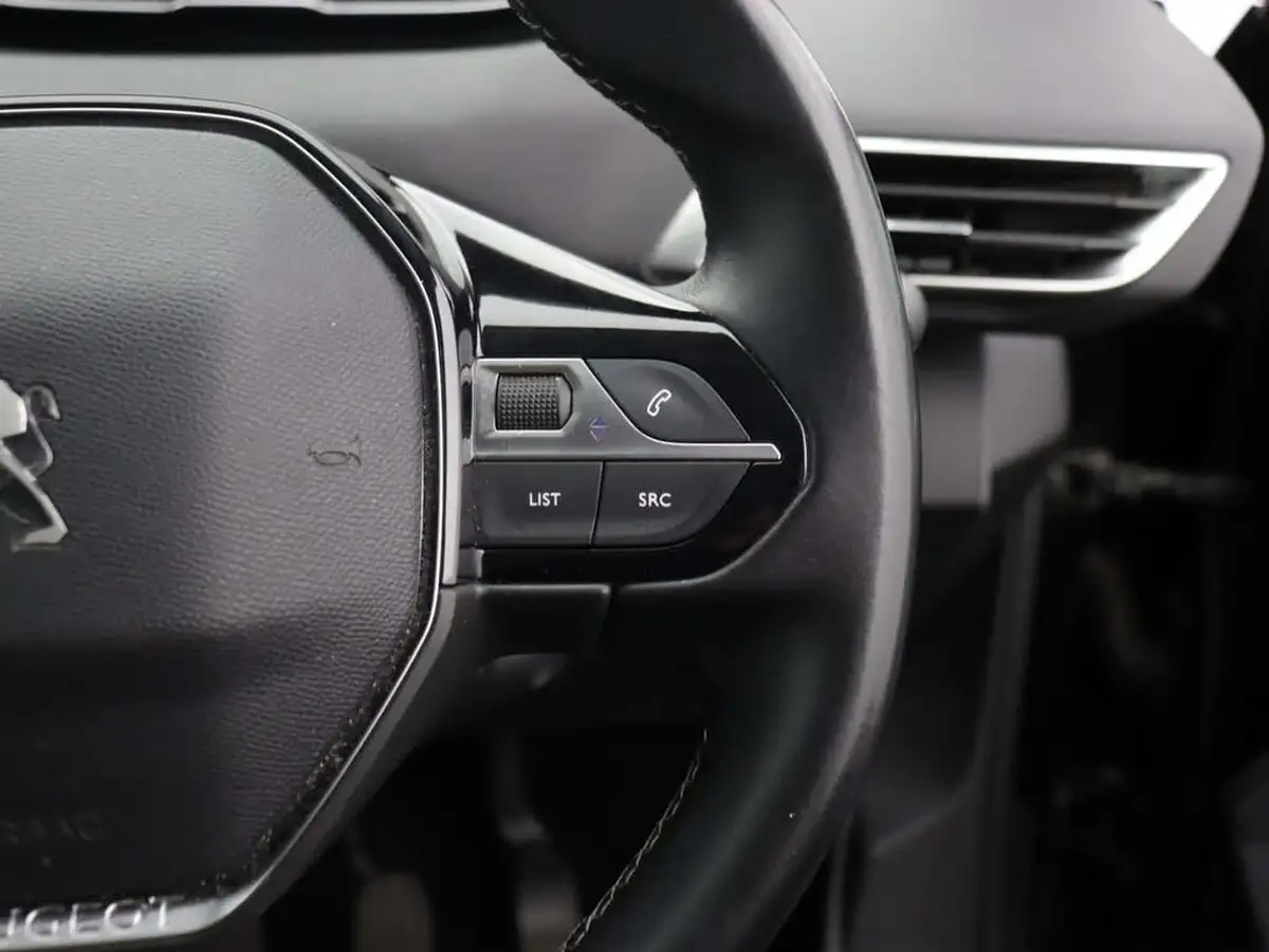 2022-peugeot-5008-suv-15-bluehdi-allure-premium-big-35