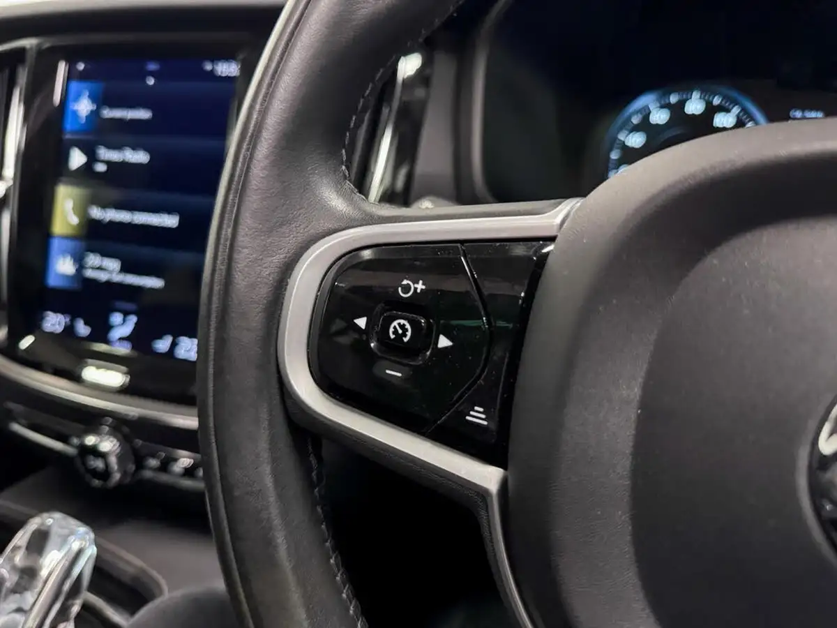 2021-volvo-v60-20-t6-inscription-350bhp-plug-in-hybrid-big-42