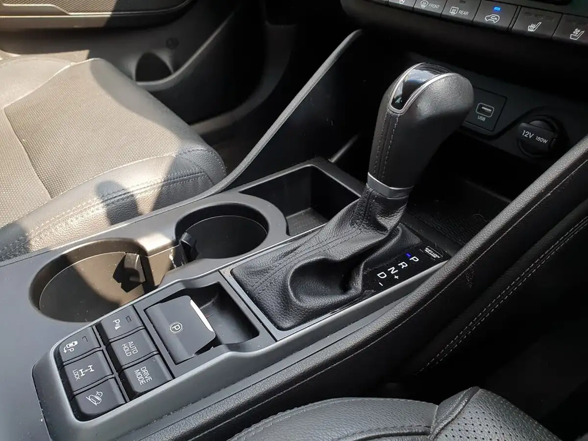 2018-hyundai-tucson-20crdi-premium-se-185ps-auto-big-18