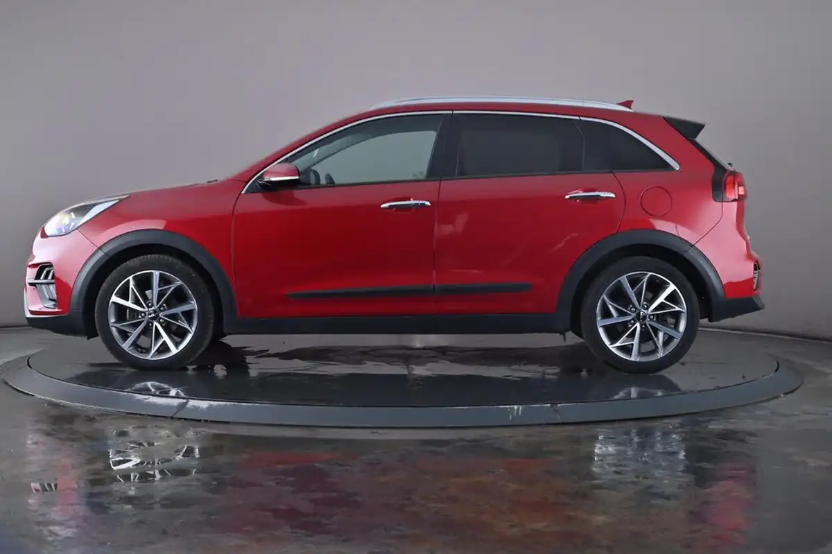2022-kia-niro-16-gdi-3-156kwh-big-14