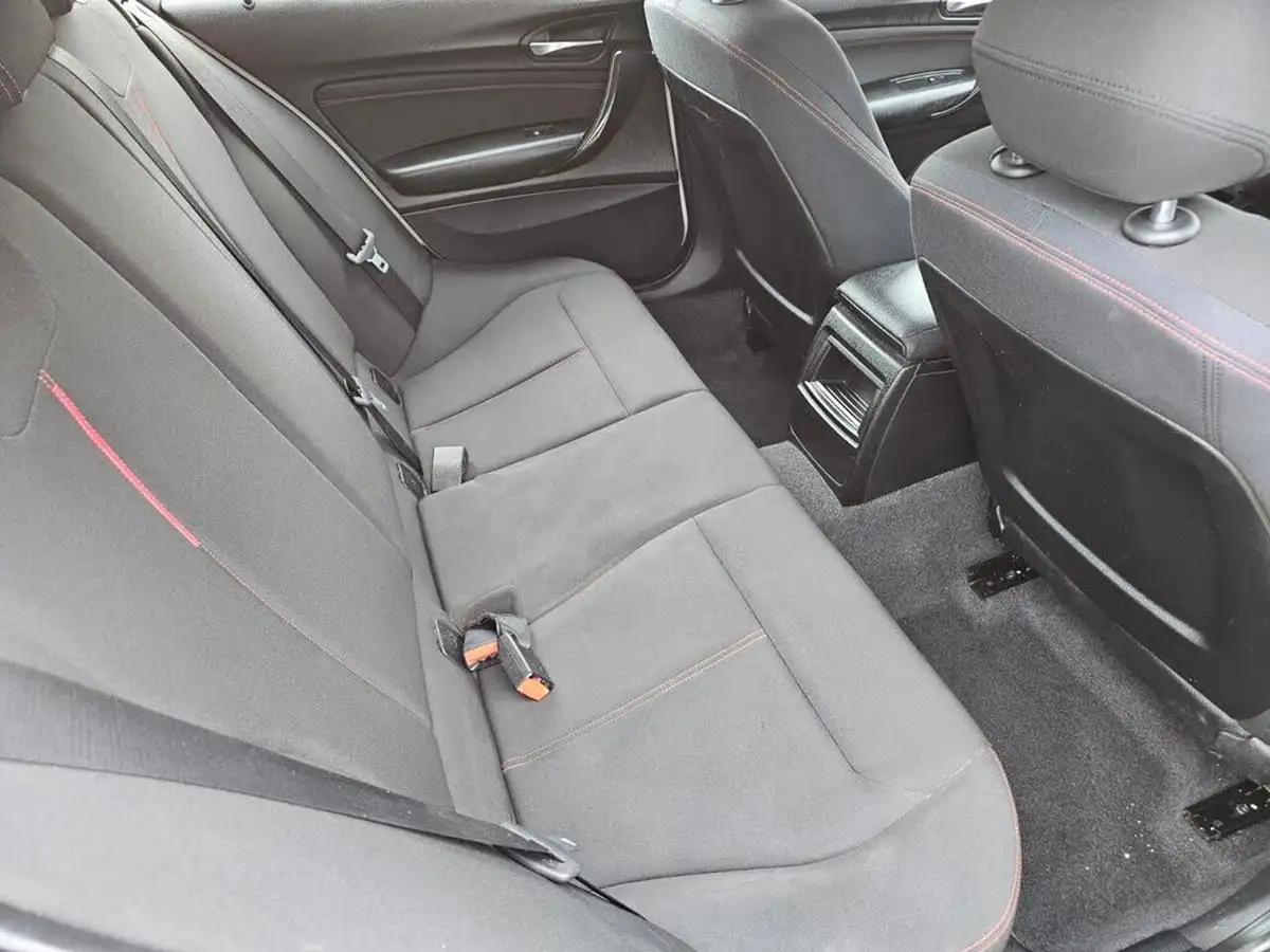 2012-bmw-1-series-20td-116d-sport-hatchback-5d-big-23