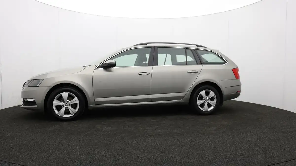 2019-skoda-octavia-10-tsi-se-technology-estate-big-71