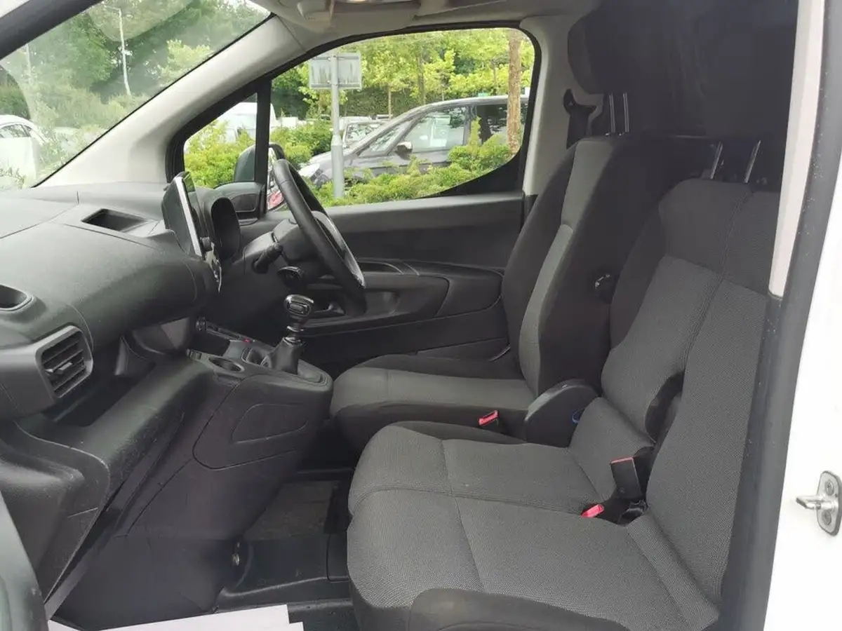 2021-citroen-berlingo-12-puretech-1000-enterprise-pro-big-7