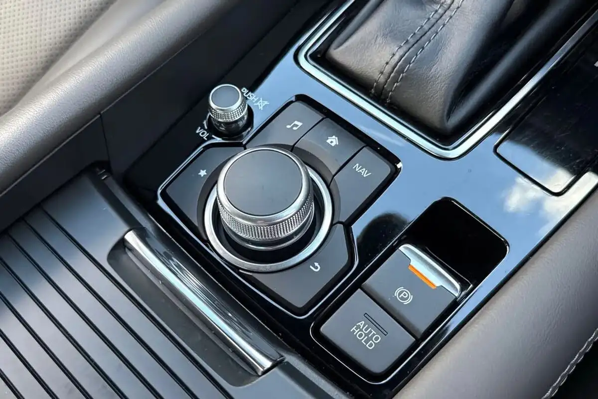 2019-mazda-mazda6-22td-skyactiv-d-gt-sport-nav-saloon-4d-auto-big-53