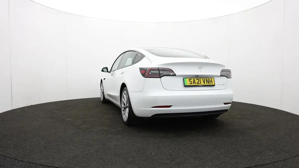 2021-tesla-model-3-e-long-range-4x4-big-34