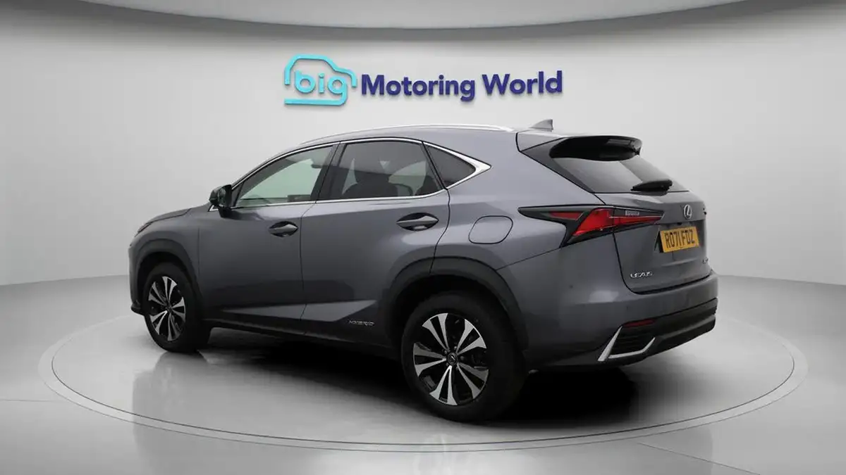 2021-lexus-nx-300h-25-nx-4wd-8in-navigationparking-sensors-big-5
