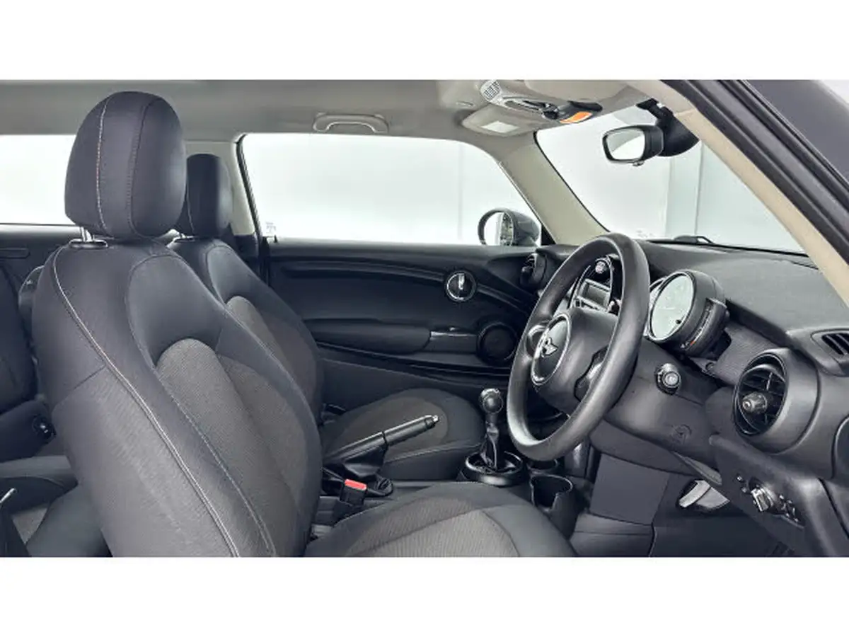 2018-mini-cooper-15-cooper-ss-hatchback-3d-big-10