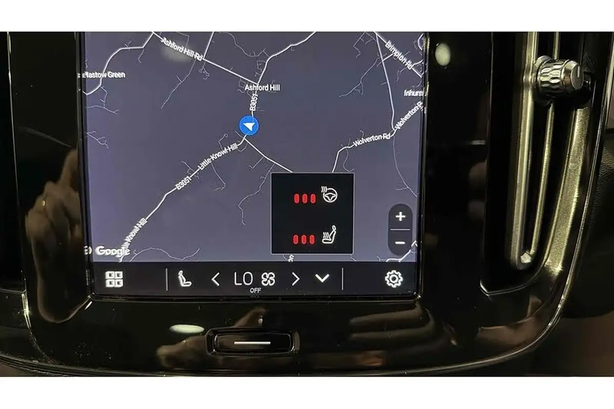 2022-volvo-c40-e-twin-recharge-pro-big-32