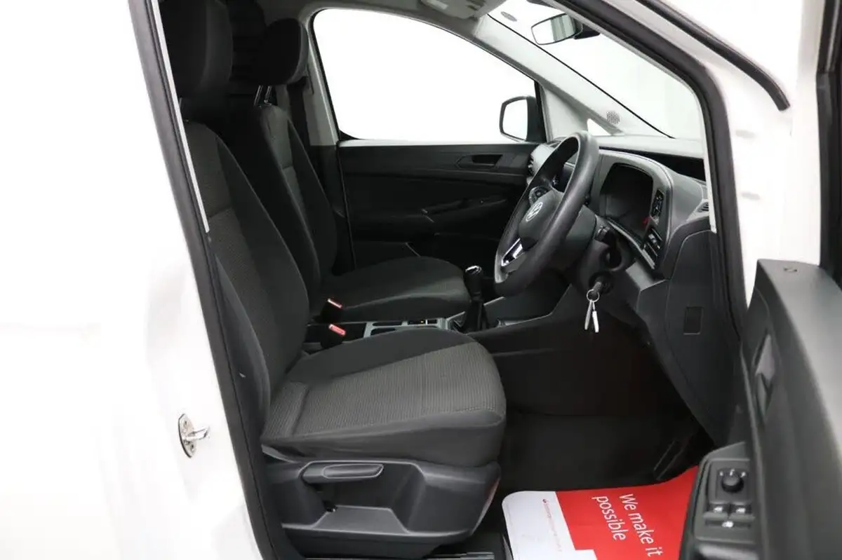2021-volkswagen-caddy-20tdi-c20-cargo-commerce-102pseu6d-big-22